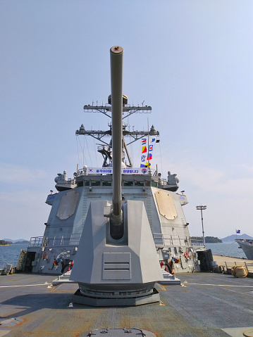South Korea, Jinhae Naval Base,June 22, 2019-- Filming the South Korean Navy Aegis destroyer, which was opened to citizens.