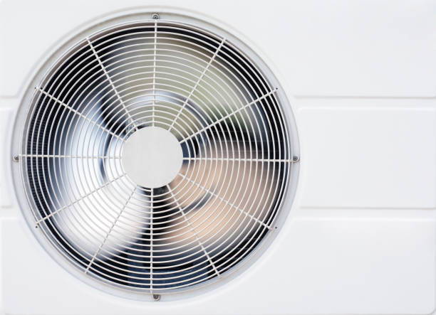 Full view Coil Fan Air Conditioner is running Condenser Unit Coil Fan Air Conditioner is running, Full view Air Exchanger stock pictures, royalty-free photos & images