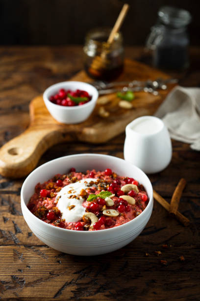 istock Cranberry oatmeal porridge 1167941699