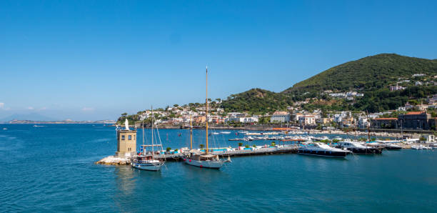 панорамная гавань forio на искье - ischia island campania nautical vessel harbor стоковые фото и изображения