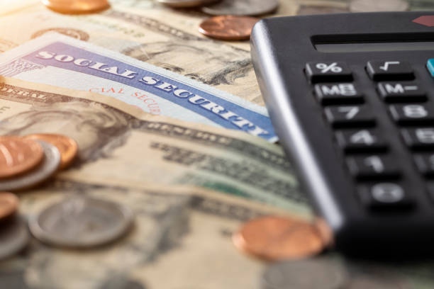 istock Social Security and Medicare Cost 1168040757