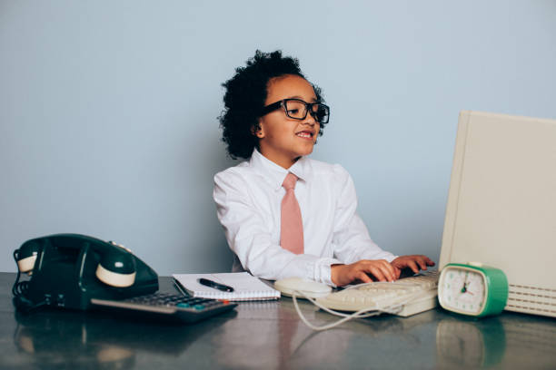 istock Young Girl Service Representative at Office 1168083152