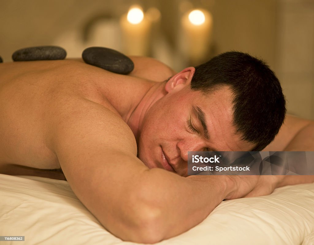 Człowiek relaks w Spa zdrowotne - Zbiór zdjęć royalty-free (Aromaterapia)
