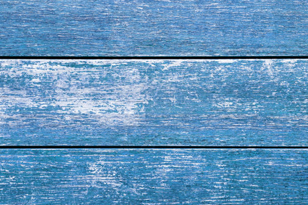 fundo de madeira afligido azul do vintage - driftwood wood weathered plank - fotografias e filmes do acervo