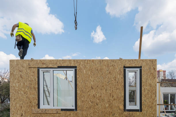 istock Construction of new and modern modular house 1168156788