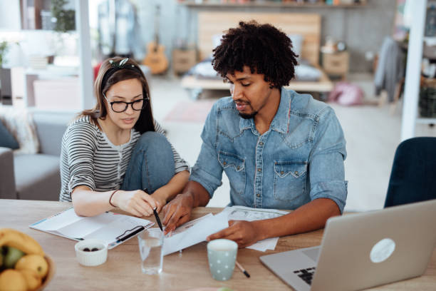 istock Managing a family budget 1168166600