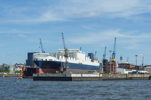 istock Ship in dry dock shipyard shipyard Hamburg harbor ship dock dock port shipbuilding 1168176592