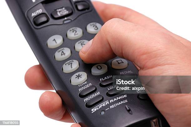 Foto de Closeup De Uma Mão Empurrando O Botão De Telefone e mais fotos de stock de Adulto
