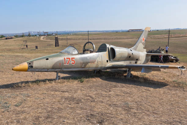 The remains of the training aircraft Aero L-39 Albatros on Lysaya Gora in the village of Taman, Temryuk district of the Krasnodar region, Russia Taman, Temryuk district, Krasnodar region, Russia - July 17, 2019: The remains of the training aircraft Aero L-39 Albatros on Lysaya Gora in the village of Taman, Temryuk district of the Krasnodar region aero l 39 albatros stock pictures, royalty-free photos & images