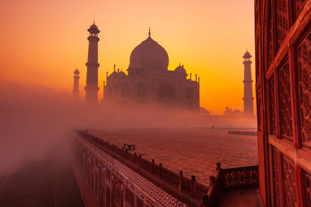 istock Taj Mahal at Sunrise 1168225516