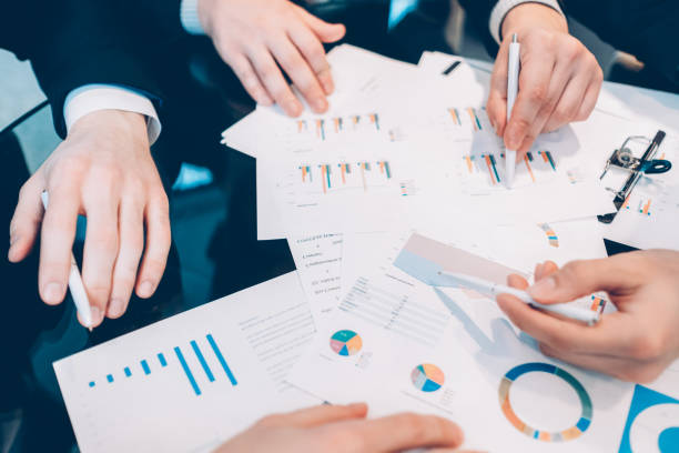 istock investment interest rates business men statistics 1168294518