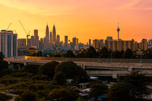 istock City skyline in silhoutte 1168314038