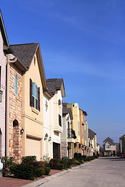 istock Urban Neighborhood 116833192