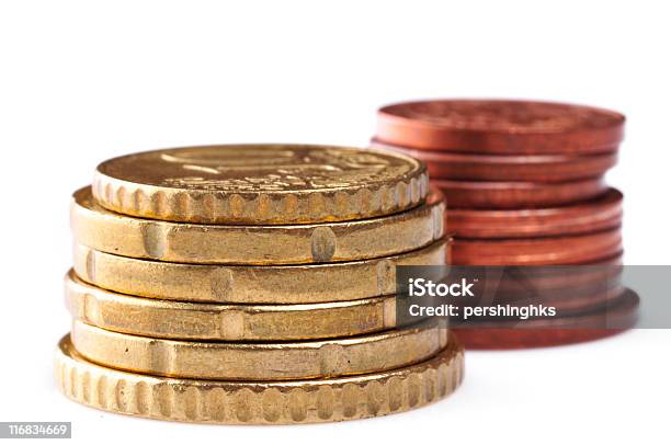 Moneda Euro Foto de stock y más banco de imágenes de Ahorros - Ahorros, Blanco - Color, Cerrado