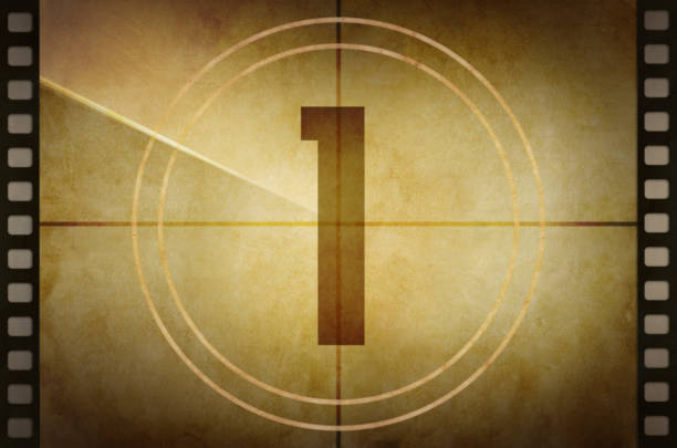 Vintage old film projector countdown screen with the number 1 at the center Vintage old film projector countdown screen with the number 1 at the center. countdown photos stock pictures, royalty-free photos & images