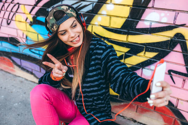 istock Selfies by the street art 1168355127