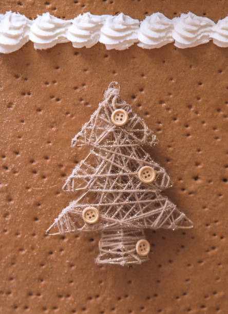 Yarn knitting Christmas pine tree shape ornament