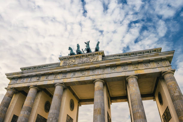 istock The Brandenburg Gate under Dramaticsky 1168372882