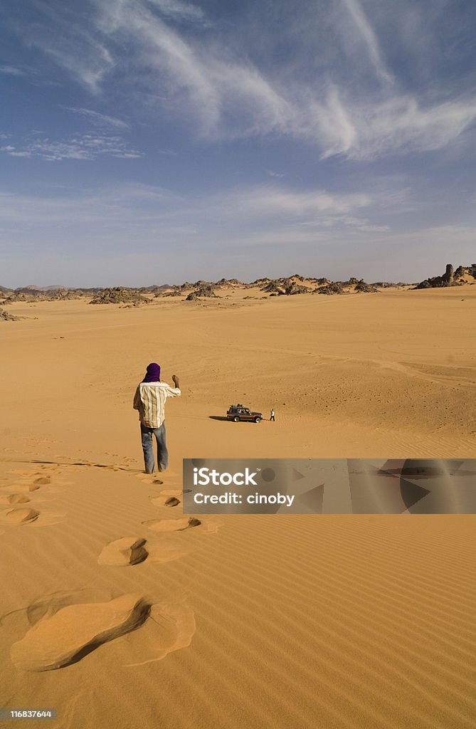 모래 단계-아카쿠스 리비야 사하라 - 로열티 프리 리비아 스톡 사진