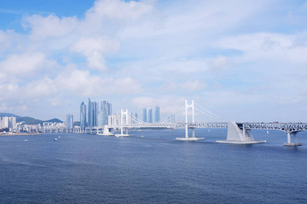 istock Gwangan Bridge (Diamond Bridge) in Busan, South Korea 1168385307