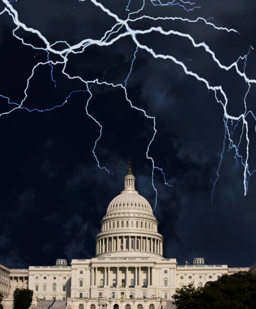 嵐がワシントンにやって来る - comming ストックフォトと画像