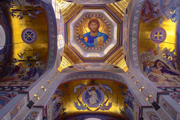 wnętrze, kościół zbawiciela na rozlanej krwi, jakakaterynburg, region swierdłowsk,ural,rosja - cathedral st petersburg indoors fresco zdjęcia i obrazy z banku zdjęć