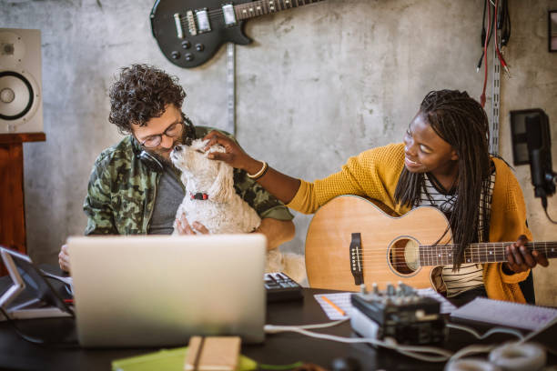 istock Their favorite guest in sound recording studio 1168477105