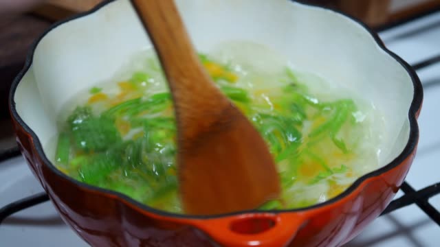 Preparing vegetarian soup