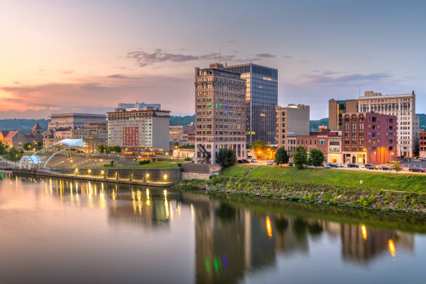 istock Charleston, West Virginia, USA 1168562258