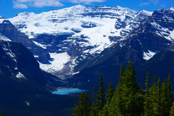 istock Louise Lake is beautiful. 1168562362