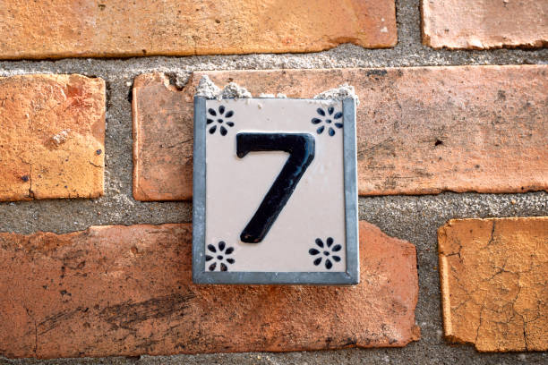 istock Sign with the number 7 house number 1168564770