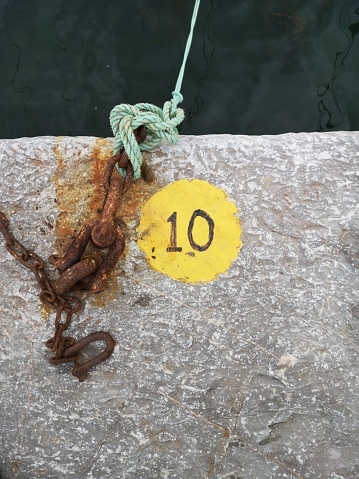 10 on the harbour in Cornwall