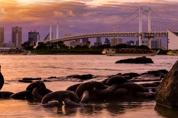 160+ Fotos, Bilder und lizenzfreie Bilder zu Tōkyō Wan Aqua Line iStock