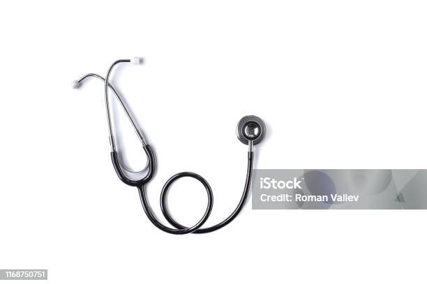 Black Stethoscope On White Background - Fotografias de stock e mais imagens de Estetoscópio - Estetoscópio, Fundo Branco, Figura para recortar