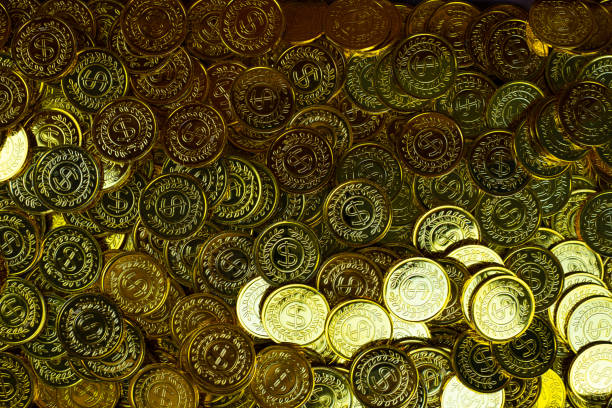 istock Stacking Gold Coin in treasure chest 1168769670