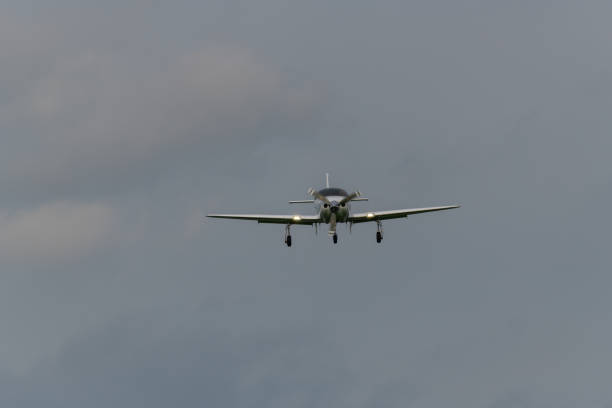 istock a landing  plane on a gray background 1168796760
