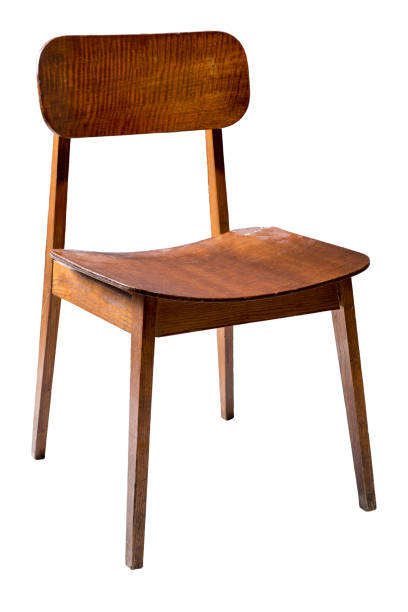 クリッピングパスを含む白に隔離されたレトロなヴィンテージ木製の椅子。 - 椅子 ストックフォトと画像