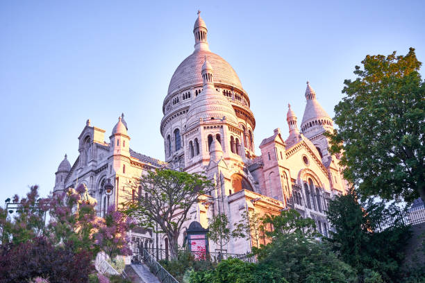 istock Famous basilica Sacre-Coeur 1168967484