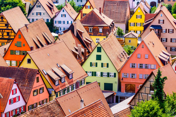 altstadt von dinkelsbuhl - deutschland - rothenburg old town travel tourism stock-fotos und bilder