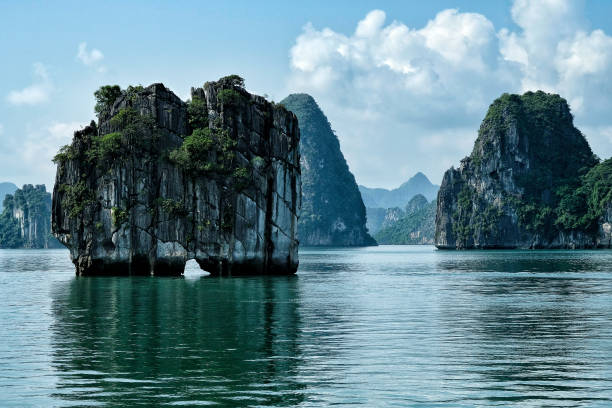 istock Halong bay, Vietnam. 1169002799