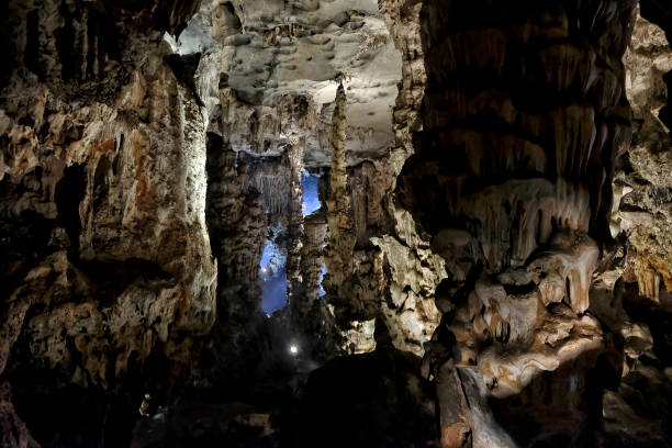 istock Halong Bay, Vietnam 1169003097