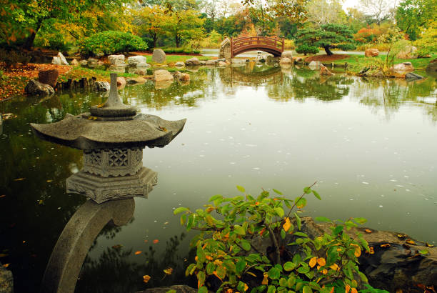 シカゴ・グラントパークの大阪日本庭園 - grounds city life park grant park ストックフォトと画像