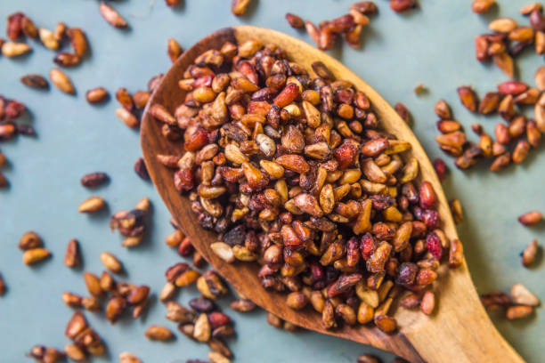 istock DRIED POMEGRANATE SEEDS 1169071708