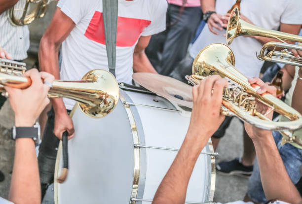 brass trumpet band playing together - trumpet musical instrument brass band classical music imagens e fotografias de stock