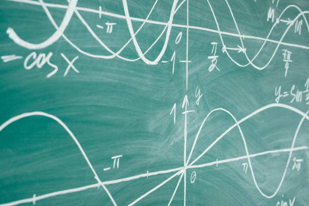 trygonometria. szkoła chalkboard function wykresy lekcja matematyki. - cosinus zdjęcia i obrazy z banku zdjęć