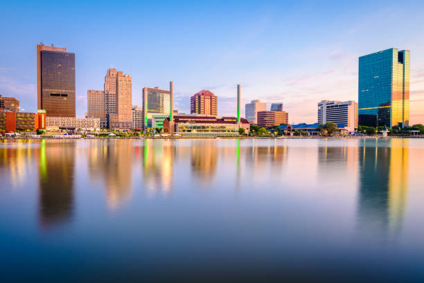 istock Toledo, Ohio, USA Skyline on the River 1169154492