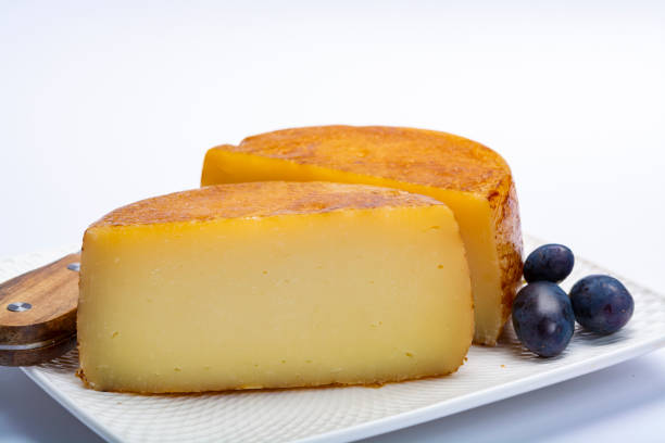 istock Hard Italian pecorino sheep cheese in two pieces 1169217716