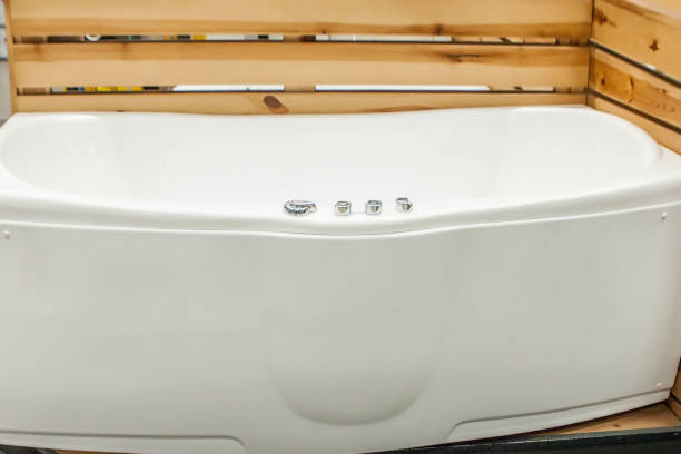 Выбор идеальной ванны Чугунные Акриловые или Стальные решения для вашего интерьера Чугунные, акриловые или стальные ванны: что выбрать?