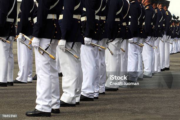 De Tropas Militar - Fotografias de stock e mais imagens de Chapéu - Chapéu, Cinto, Espada