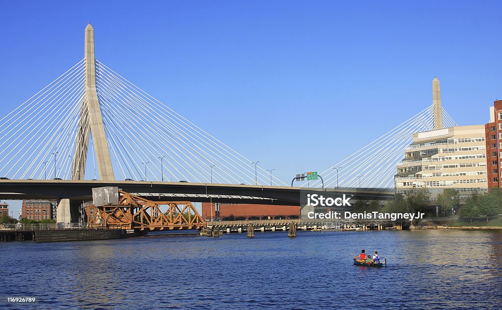 Zakim Bridge - Foto de stock de Puente Leonard P. Zakim Bunker Hill libre de derechos